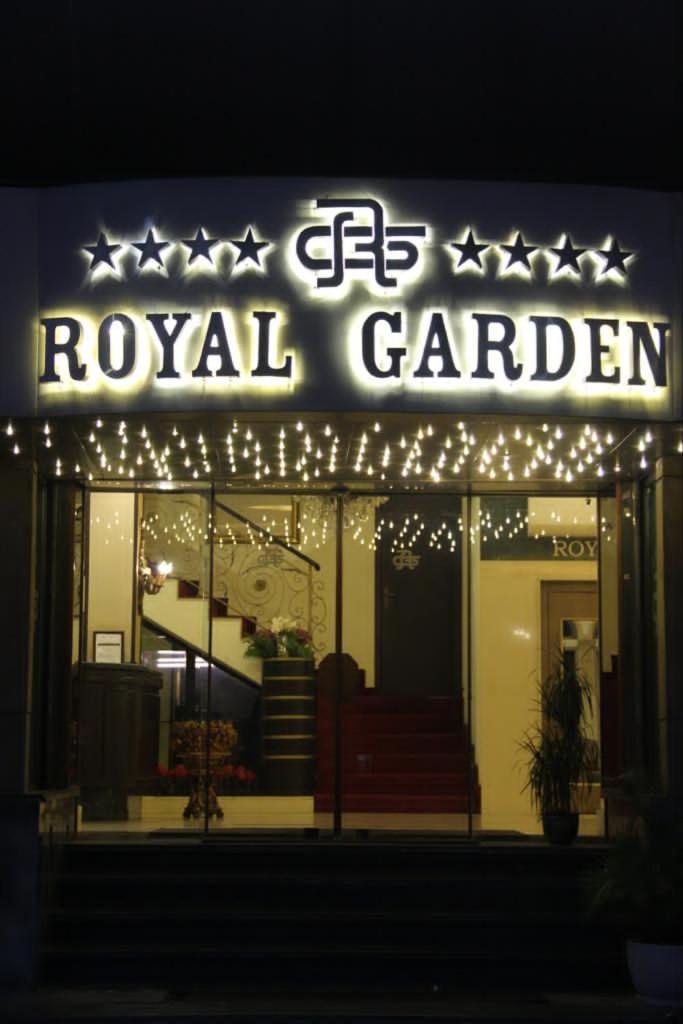 Royal Garden Hotel Beirut Exterior photo